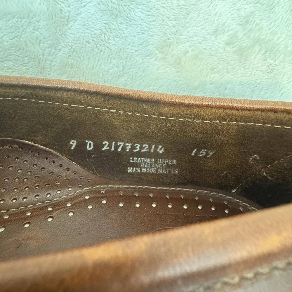 G.H. Bass Brown Leather Tassel Loafers Moc Toe Slip On Men's US 9 D Made USA